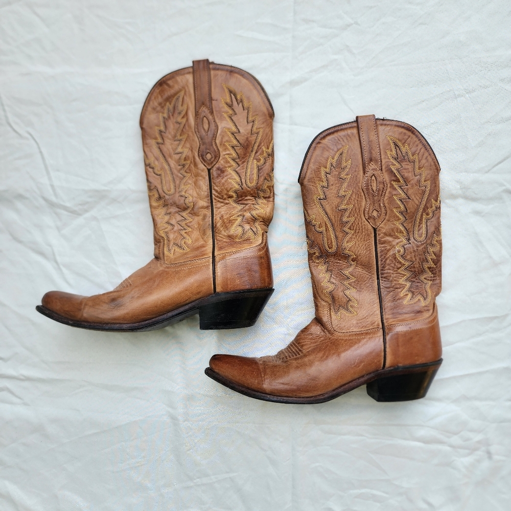 Old West Leather Cowboy boots size 8.5 womens
